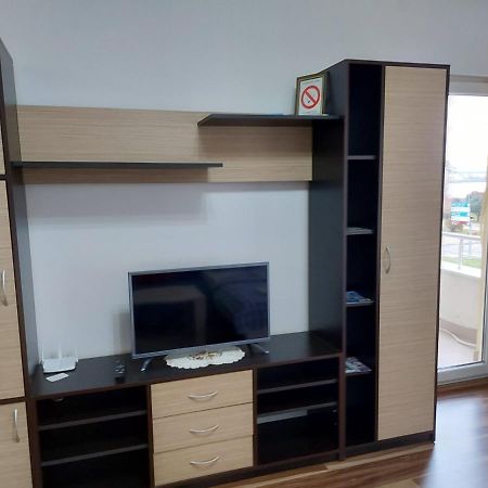 Adam' S Apartment 3 كلادوفو المظهر الخارجي الصورة