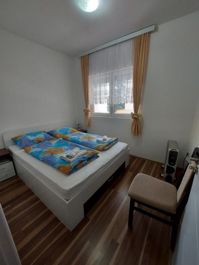 Adam' S Apartment 3 كلادوفو المظهر الخارجي الصورة